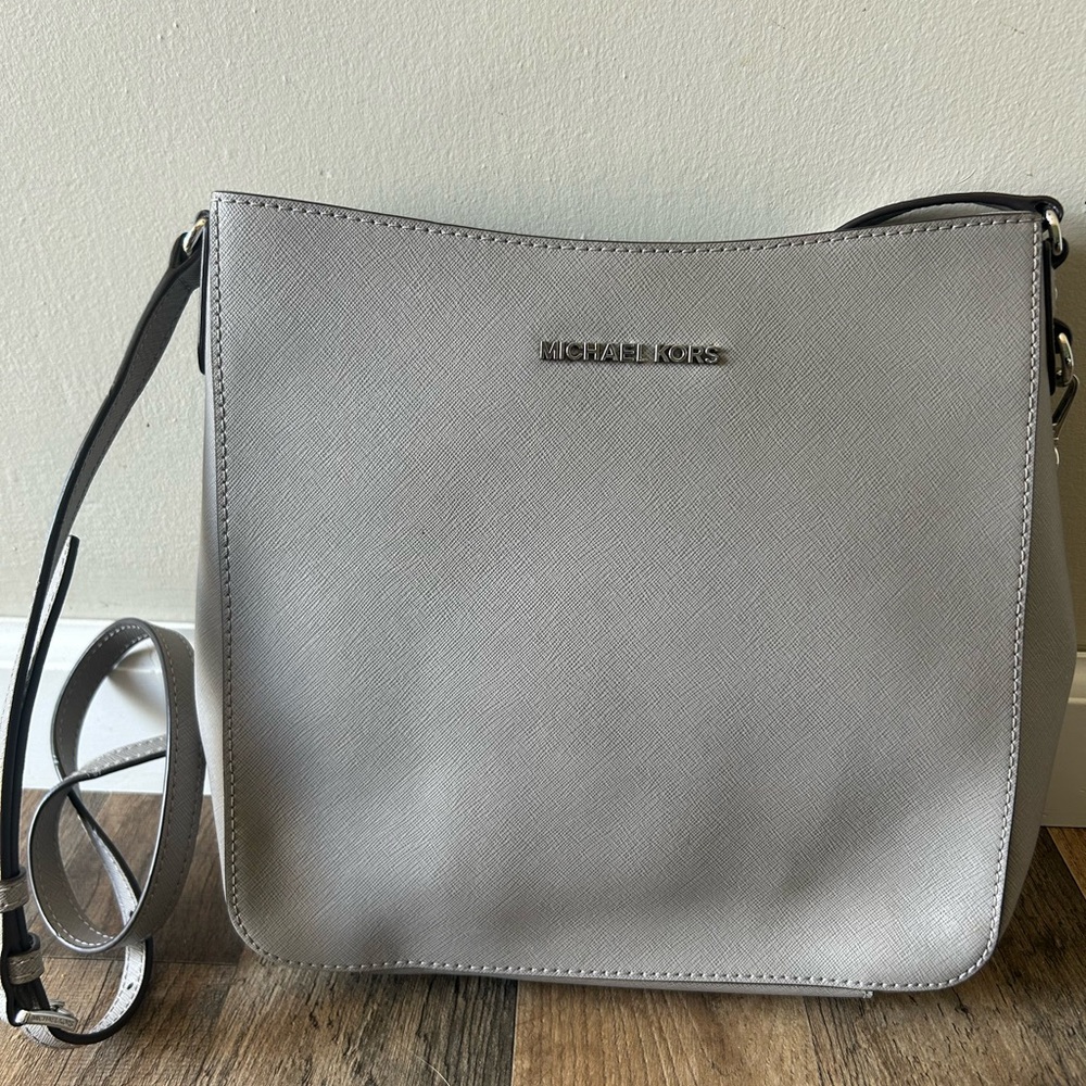 Michael Kors Gray Crossbody Bag with Sleek Design